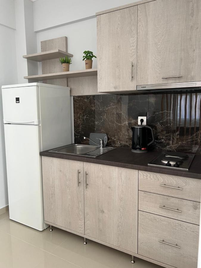 Colibri Apartment Kallithea  Ngoại thất bức ảnh