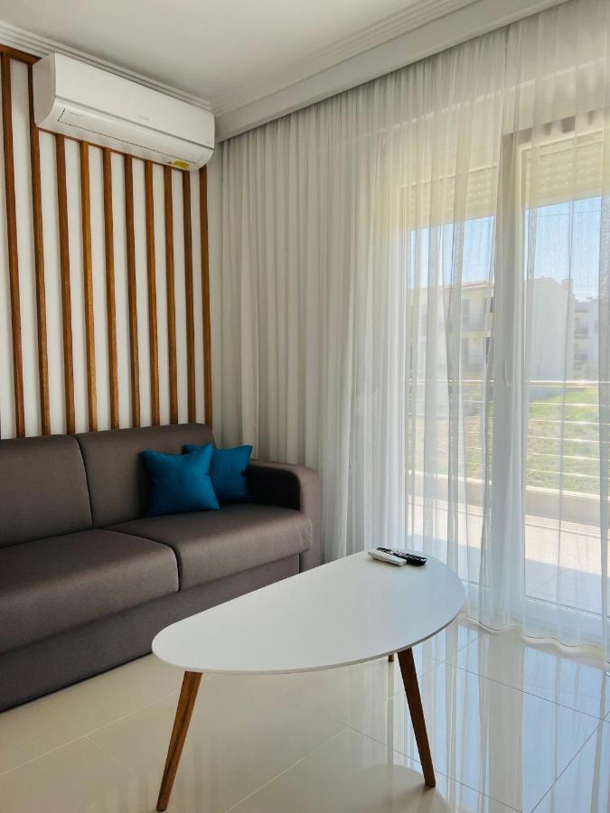 Colibri Apartment Kallithea  Ngoại thất bức ảnh