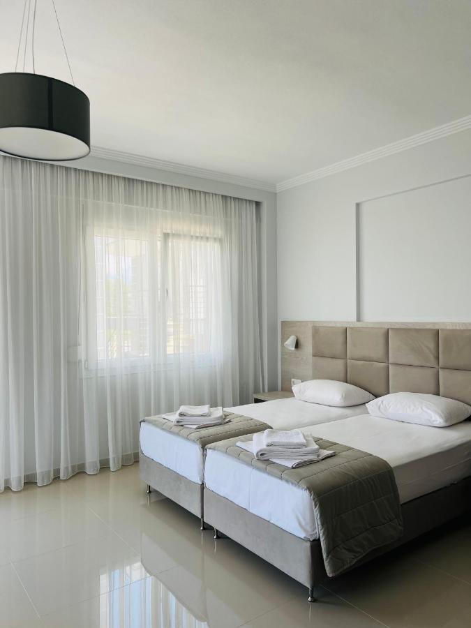 Colibri Apartment Kallithea  Ngoại thất bức ảnh