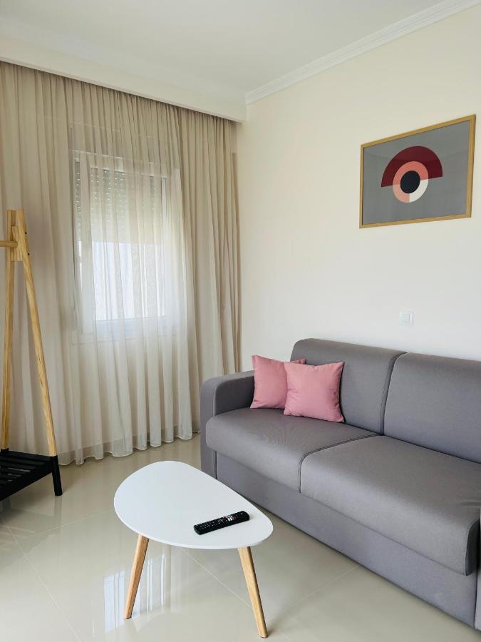 Colibri Apartment Kallithea  Ngoại thất bức ảnh