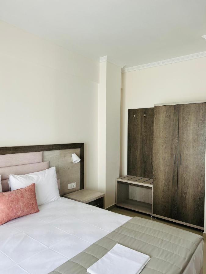 Colibri Apartment Kallithea  Ngoại thất bức ảnh